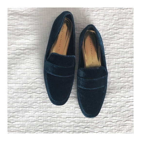 Zara Shoes - Zara Blue Dark Velvet Loafers